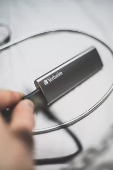 Unidad De Estado Solido Ssd Externo Verbatim Vx500 1tb, Usb-c, Usb-a, 500mb/s, 440mb/s, Plata