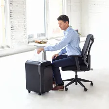 Trituradora De Papel Fellowes Lx190, Trituración Cruzada, 23 Cm, 4 X 35 Mm, 30 L, 4 Rueda(s), 3048 Mm/min