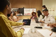 Video Conferencia Hp Poly Cámara Inteligente Poly Studio E70 Cámara Doble, 20 Mp, 4k Ultra Hd, 3840 X 2160, Blanco