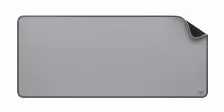 Mousepad Logitech Desk Mat Studio Series, 70cm X 30cm, Base De Goma Antideslizante, Repelente A Salpicaduras, Color Gris
