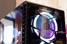 Gabinete Naceb, Fctor Atx, 3 Ventiladores Rgb, Panel Frontal Y Lateral De Crystal 7 Bahias Expansion, Sin Fuente De Poder