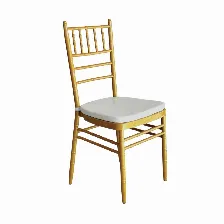 Paquete De 5 Sillas Modamob Modelo Tiffany, Metalica, 161cm X 40cm X 46cm, 26.5 Kg, Incluye Asientos Acolchados, Color Dorado Ligero Rayon