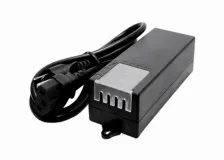 Fuente De Poder Saxxon 4 Canales, 12 Vcc, 5 Amperes, Con Proteccion De Descargas, Negro