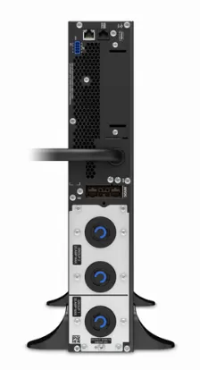 No Break Apc Srt3000xlt 3 Kva / 2700 W, 340 J, Entrada 275 V, 3 Salidas Ac, Negro